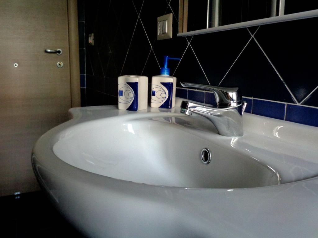 Costa D'Amalfi Hotell Salerno Rum bild